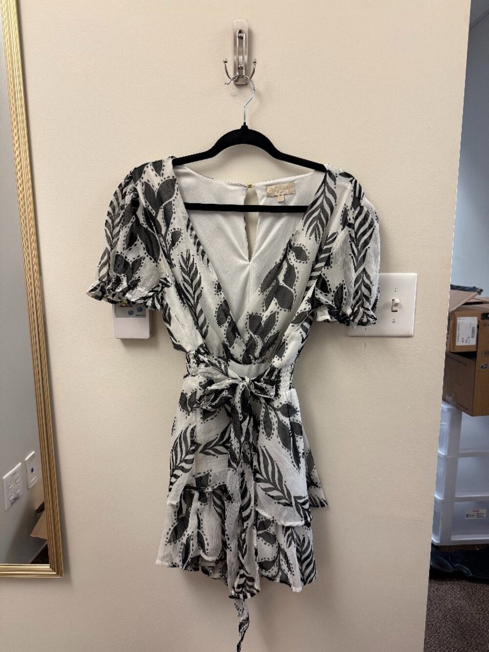 black and white leaf-printed dress